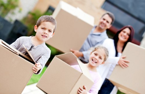 Local furniture storage options in Southfields for moving and renovation needs